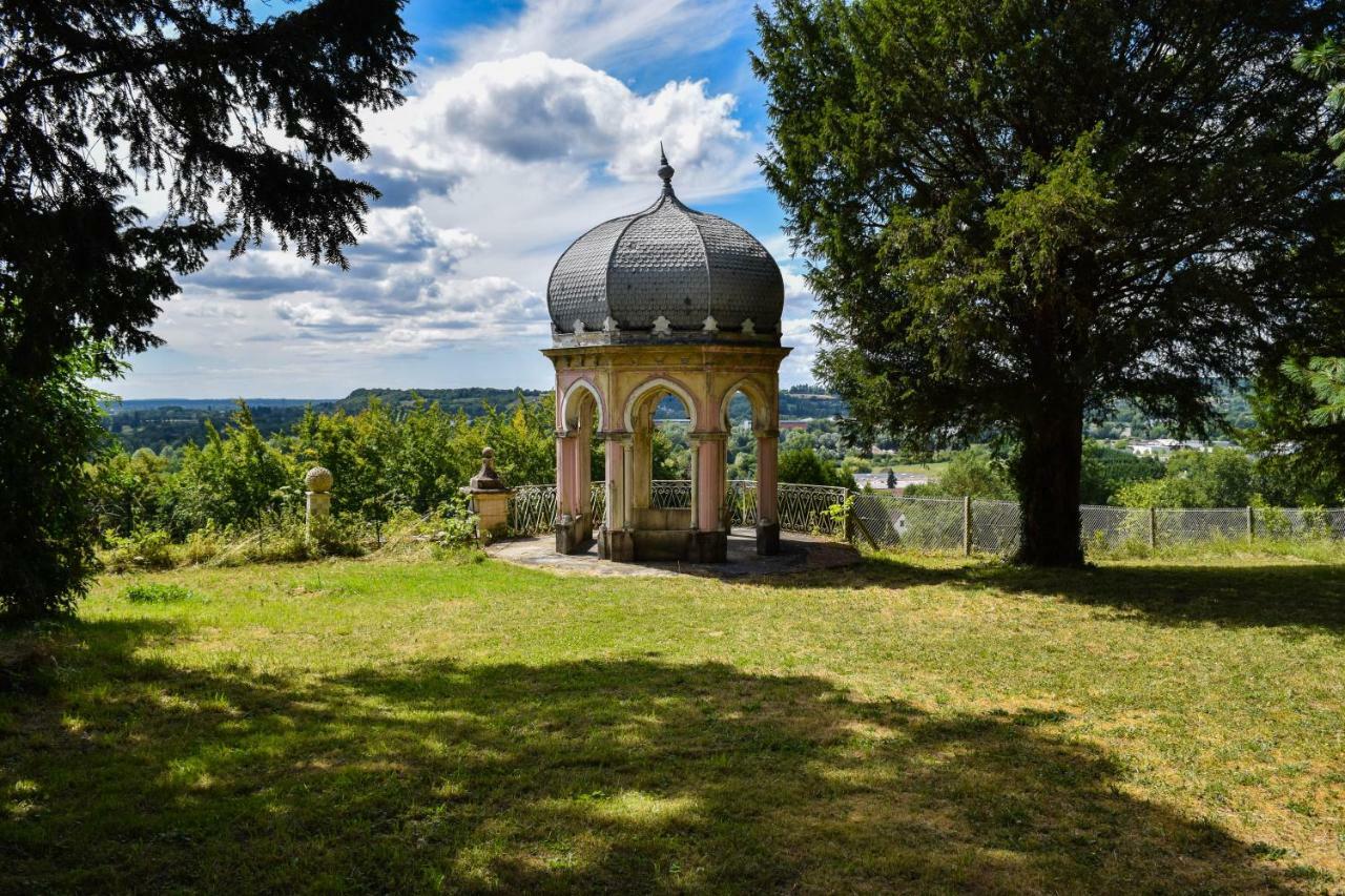 Chateau Nevers Panzió Varennes-Vauzelles Kültér fotó